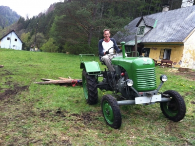 2014-04-27--Harald-Holzarbeit-Traktor--17